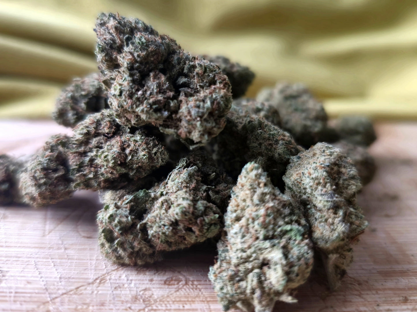KISS 11% CBD INDOOR