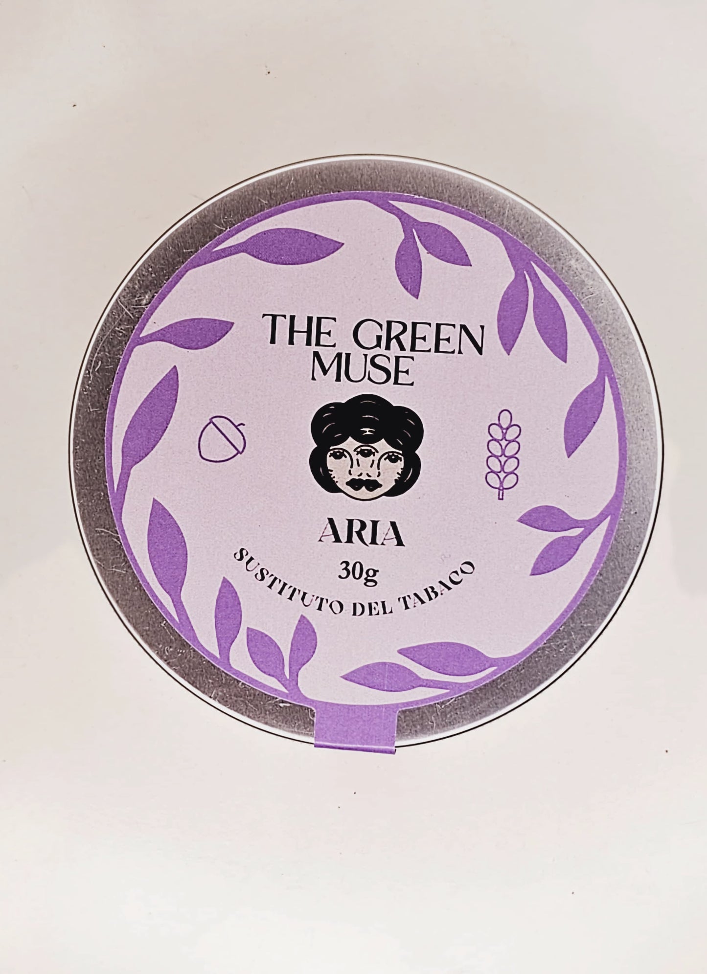 Imagen de un tarro de CBD de The Green Muse con 30 gramos de hojas y flores bio